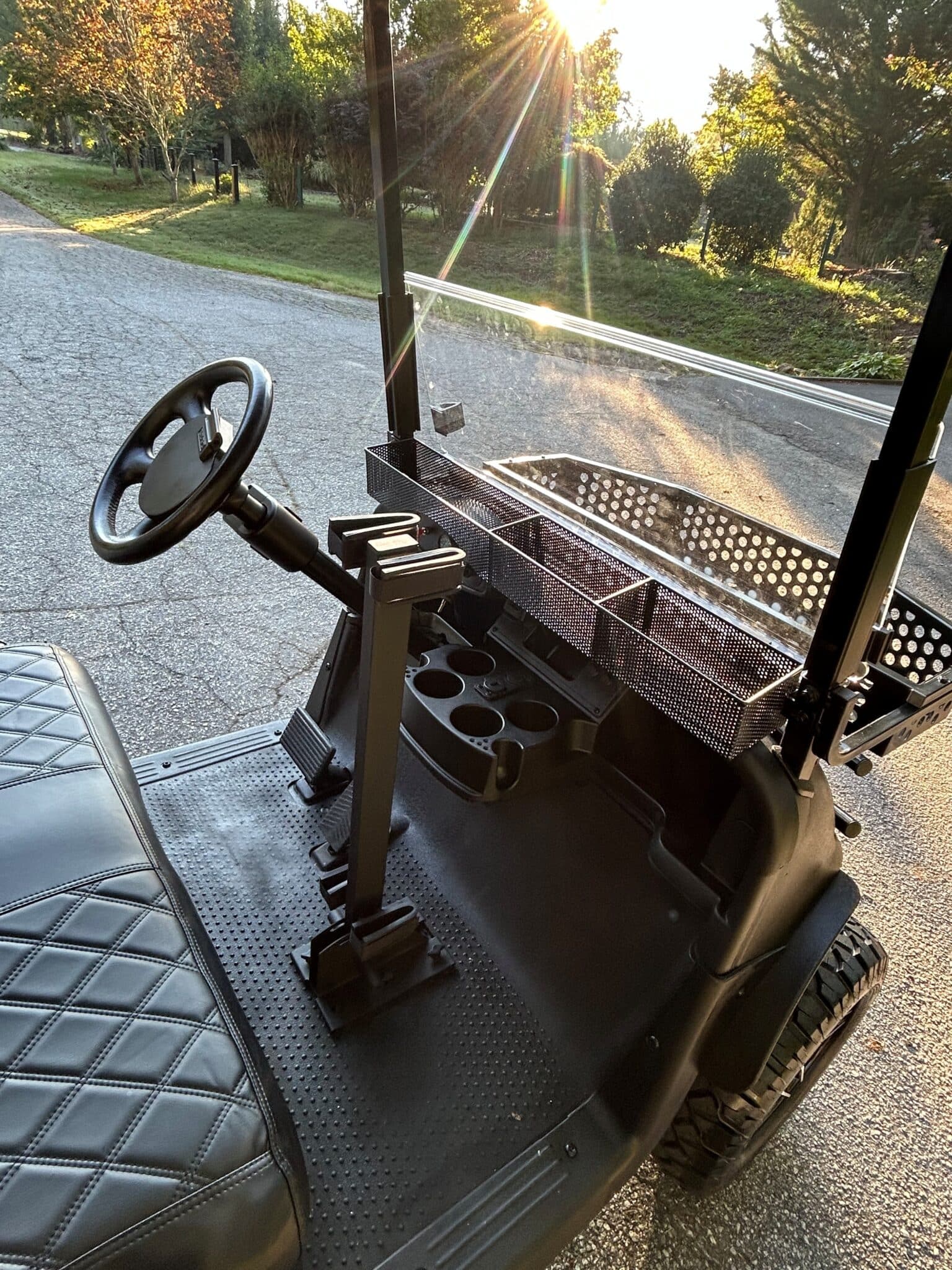 https://dealers.steelenggolfcart.com/wp-content/uploads/2022/03/GR0001-scaled.jpg