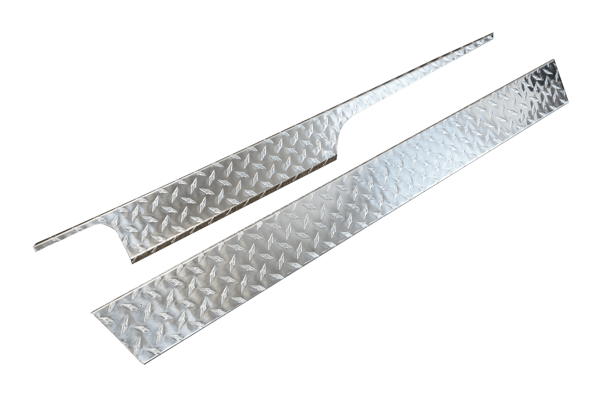 https://dealers.steelenggolfcart.com/wp-content/uploads/2022/03/RPRX02-Rocker-Panel-RXV-Chrome-1.2MB.png